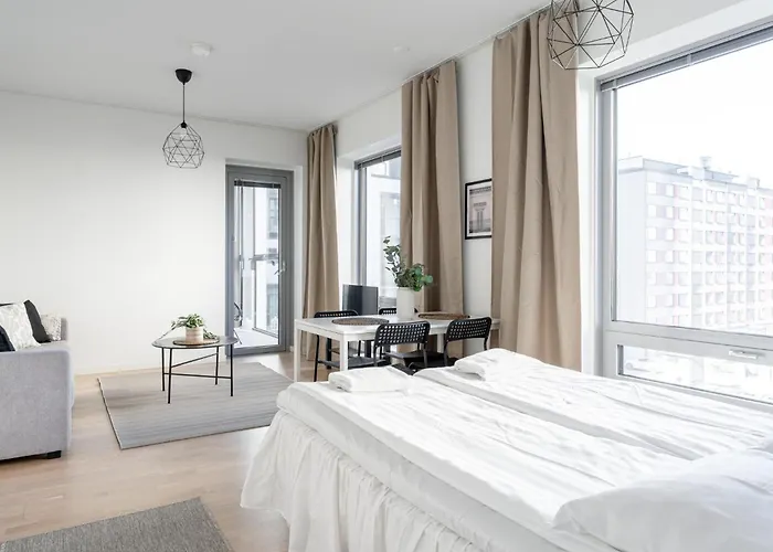 Newly Built 1Br Apartment With Balcony Next To Railway Station & Downtown - Hosted By 2Ndhomes
