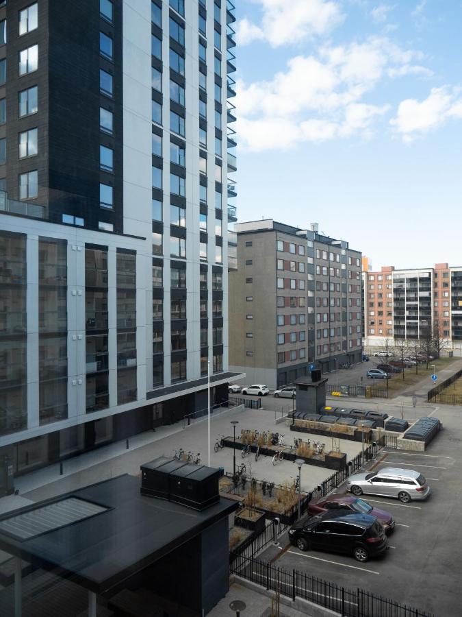 Apartment Newly Built 1br With Balcony Next To Railway Station & Downtown - Hosted By 2ndhomes *