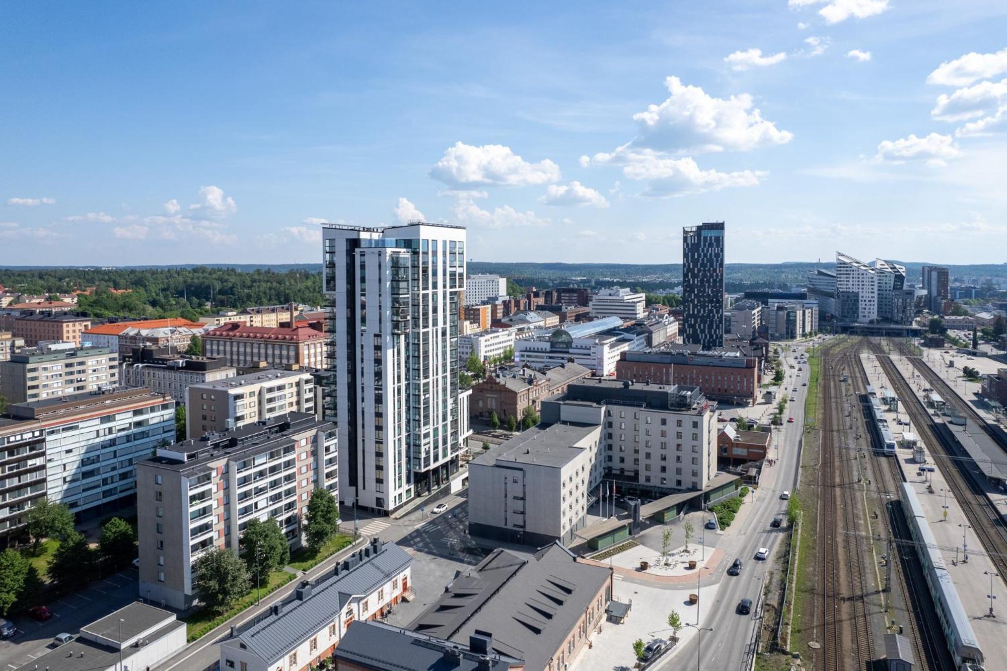 Newly Built 1br With Balcony Next To Railway Station & Downtown - Hosted By 2ndhomes Tampere